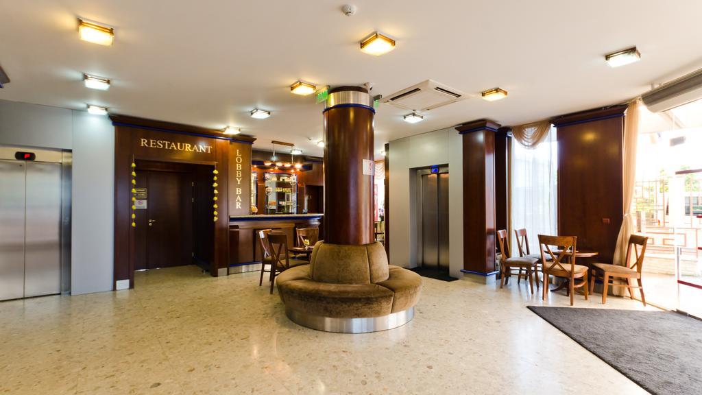 Nadejda Hotel София Экстерьер фото